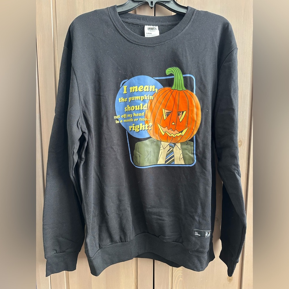 Black Graphic Sweatshirt